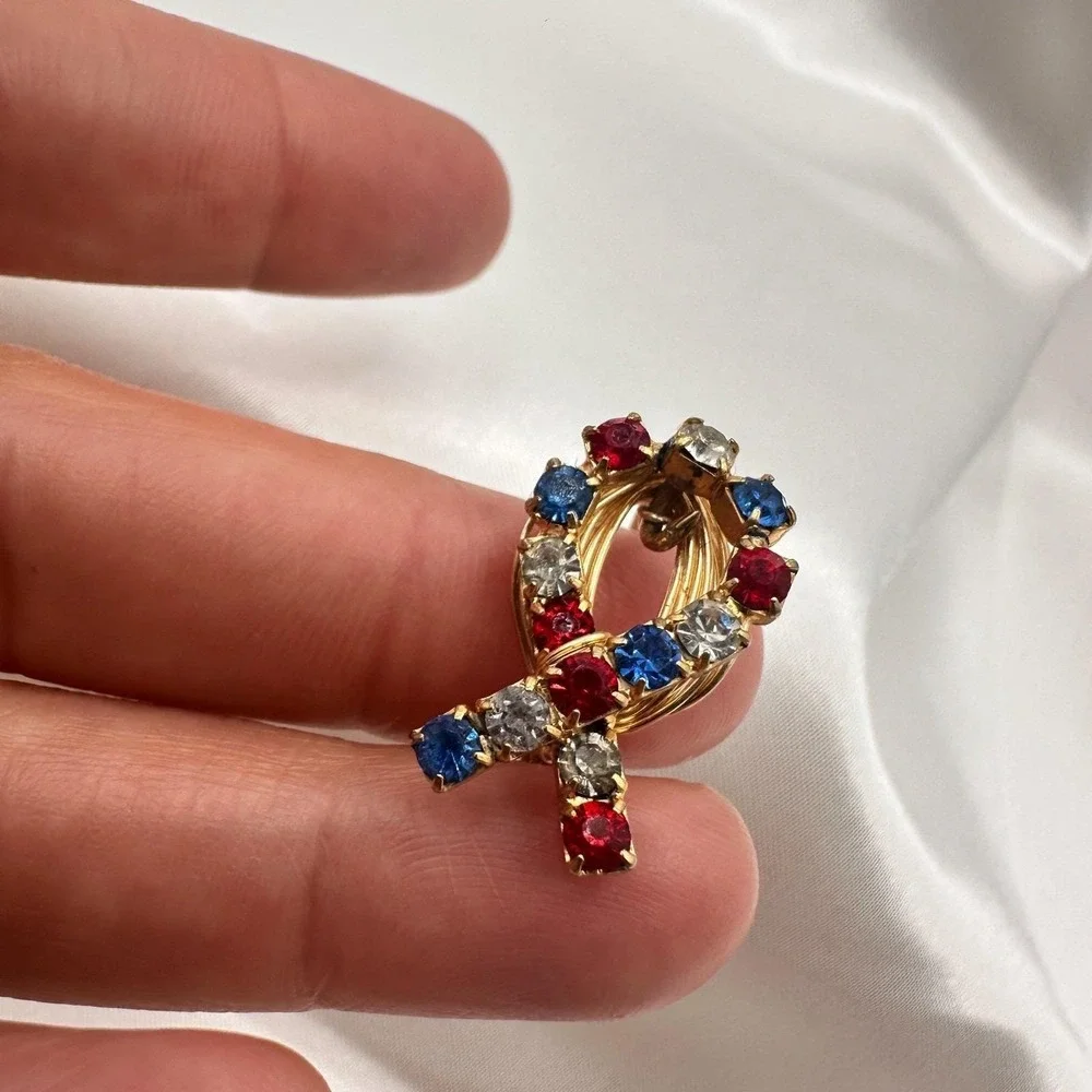 VTG Y2K Gold Tone Rhinestones Statement Bow Ring Women's Classic Fashion Jewelry